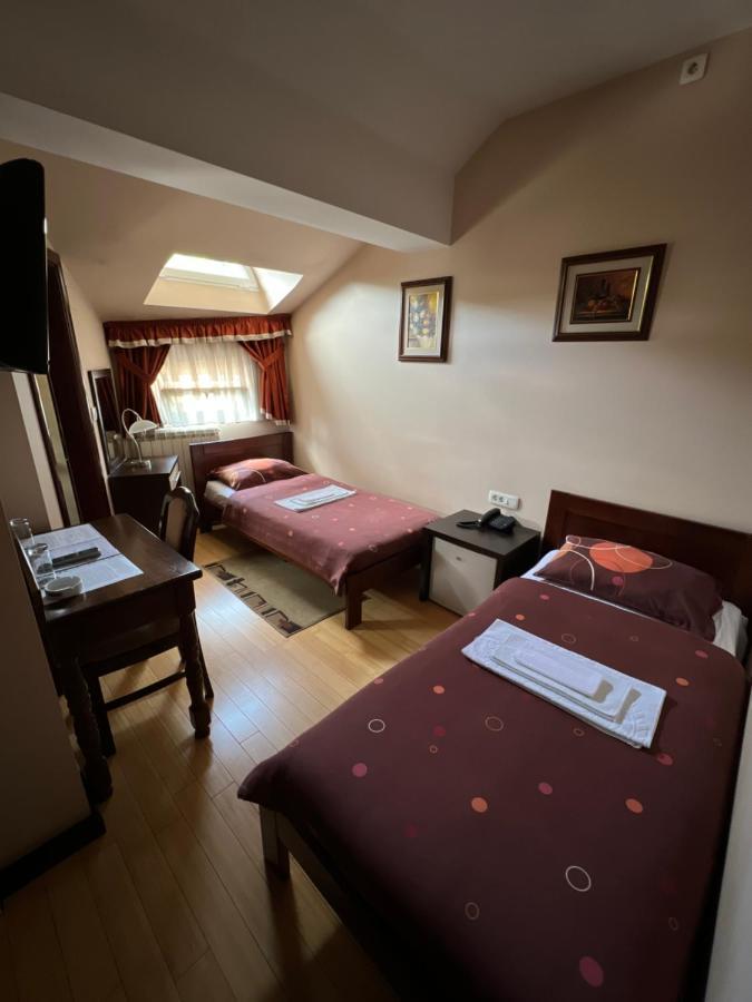 Hotel Royal 비옐로폴레 외부 사진